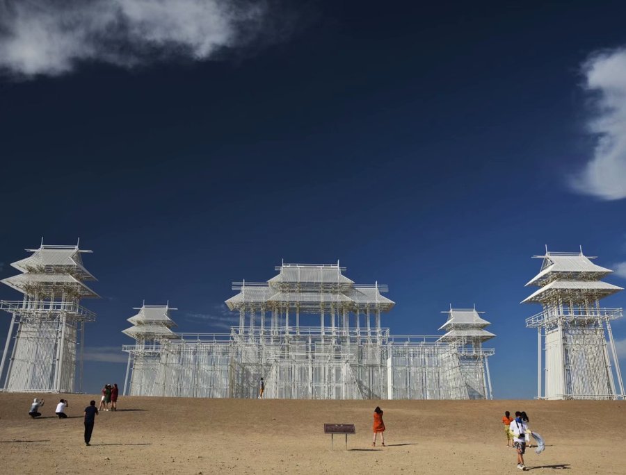 瓜州大地之子雕塑群旅游摄影包车攻略